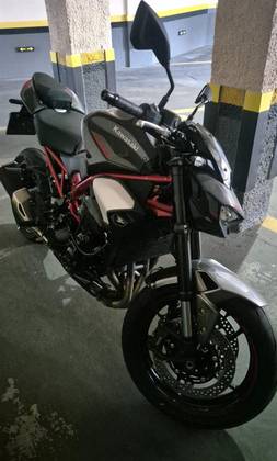 KAWASAKI Z900 